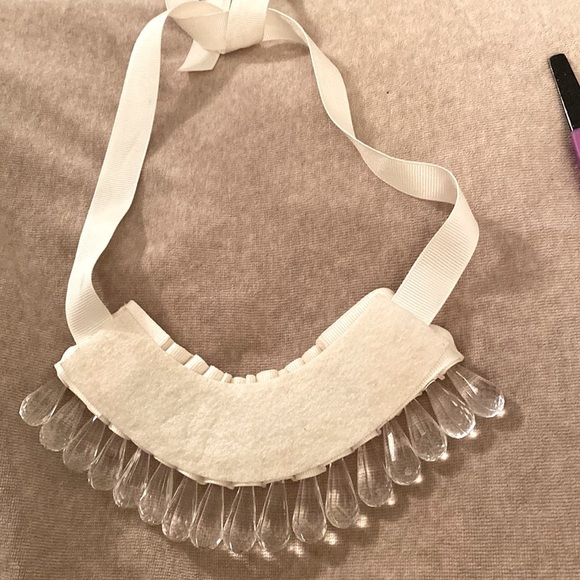 Faux  Dangling Pearl & Rhinestones w/ synthetic crystals Statement Necklace - Picture 3 of 3